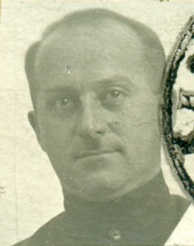 Александр Матвеевич Даен. 1939 год. Фото из отчетной карточки на партбилет. Источник: РГАСПИ